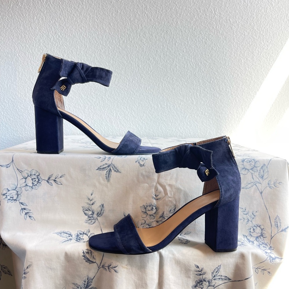 navy blue Tommy Hilfiger block heel